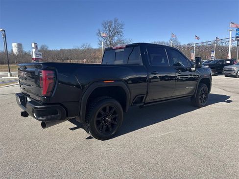Used 2024 GMC Sierra 2500 AT4 w/ AT4 Premium Plus Package image 6