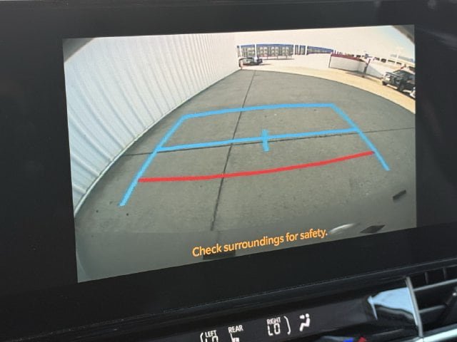 Certified 2025 Toyota Sienna XLE FWD image 18