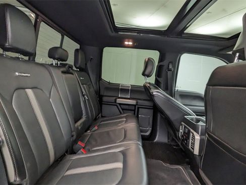 Certified 2019 Ford F450 Platinum w/ Platinum Ultimate Package image 38