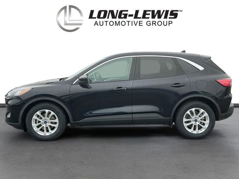 Used 2021 Ford Escape SE w/ Cold Weather Package image 2