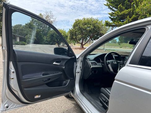 Used 2012 Honda Accord SE image 25