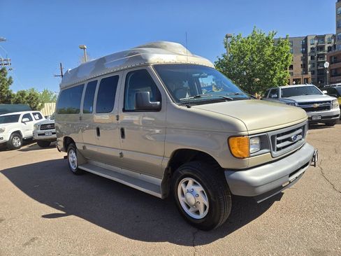 Used 2007 Ford E-350 and Econoline 350 XL RWD image 14
