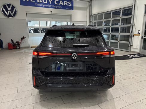New 2026 Volkswagen Tiguan SE R-Line AWD/4WD image 5