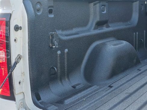 Used 2016 Chevrolet Silverado 2500 LT w/ LT Fleet Convenience Package image 8