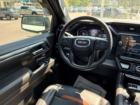 Certified 2024 GMC Sierra 1500 AT4 w/ Technology Package AWD/4WD image 21