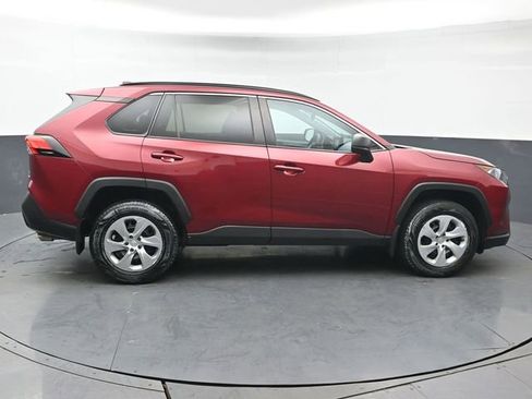 Certified 2020 Toyota RAV4 LE image 8
