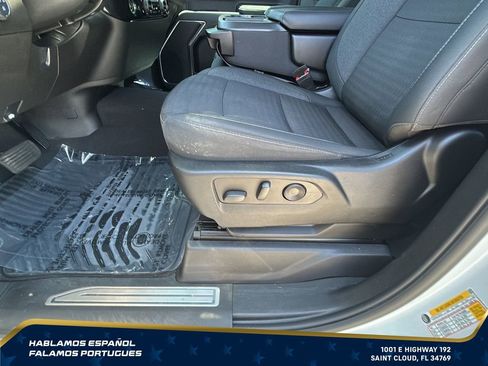 Used 2023 Chevrolet Silverado 1500 RST AWD/4WD image 14