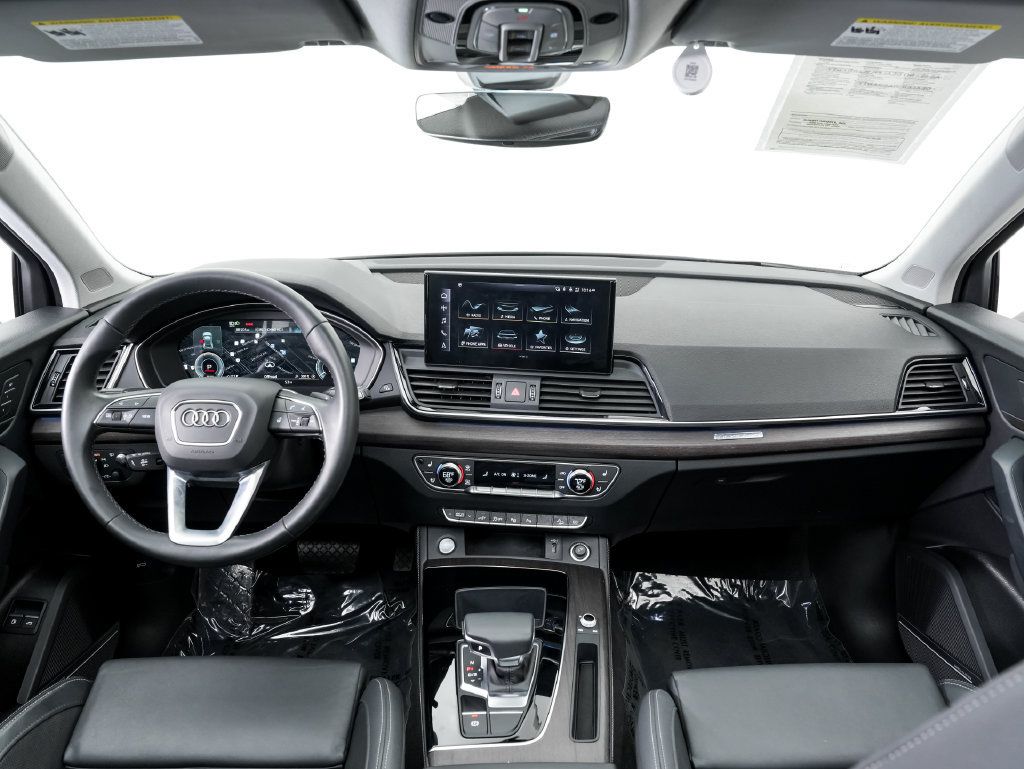 Used 2021 Audi Q5 e Prestige AWD/4WD image 20