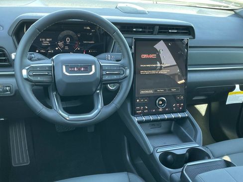 New 2026 GMC Terrain AT4 w/ Technology Package II image 9