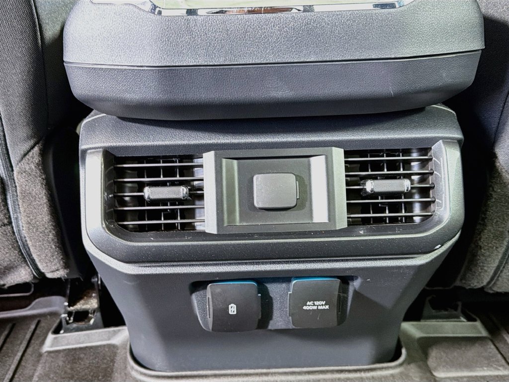 Used 2022 Ford F150 XLT w/ Equipment Group 302A High AWD/4WD image 27