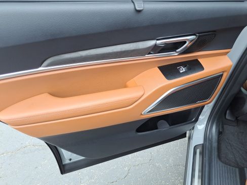 Used 2024 Kia Telluride SX X-Pro image 12