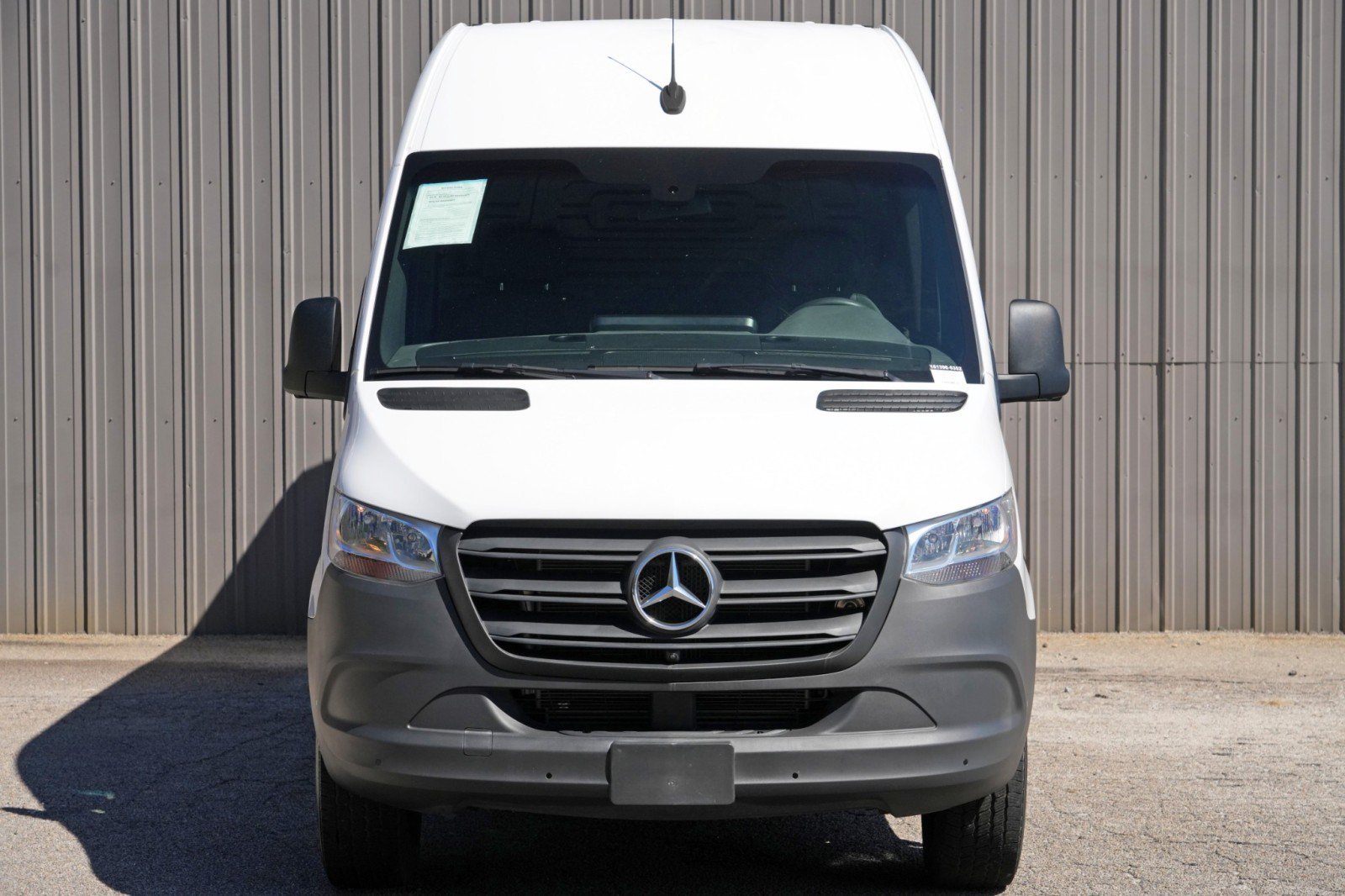 Used 2023 Mercedes-Benz Sprinter 2500 image 35