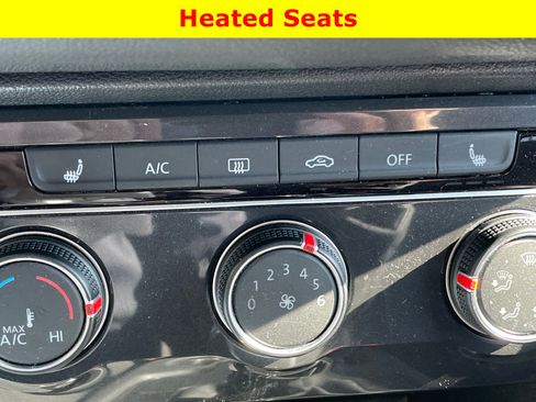 Used 2023 Volkswagen Tiguan S image 13