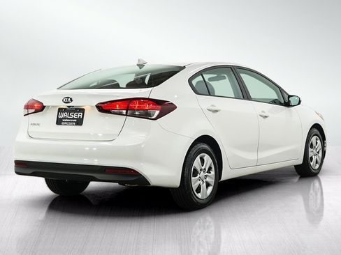 Used 2018 Kia Forte LX w/ LX Rear Camera Package FWD image 5