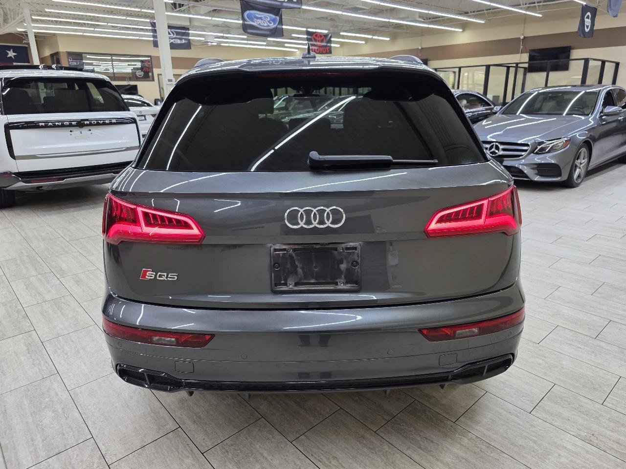 Used 2020 Audi SQ5 Prestige w/ Prestige Package AWD/4WD image 7