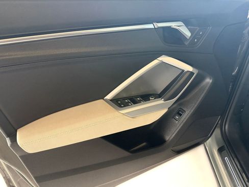 Used 2020 Audi Q3 2.0T Premium Plus image 11