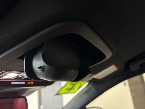 Used 2023 Lincoln Corsair Reserve w/ Rear Removable Package Tray AWD/4WD image 45