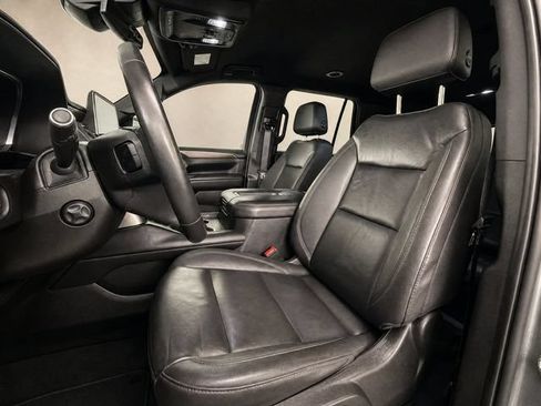 Used 2023 Chevrolet Tahoe LT w/ Luxury Package RWD image 13