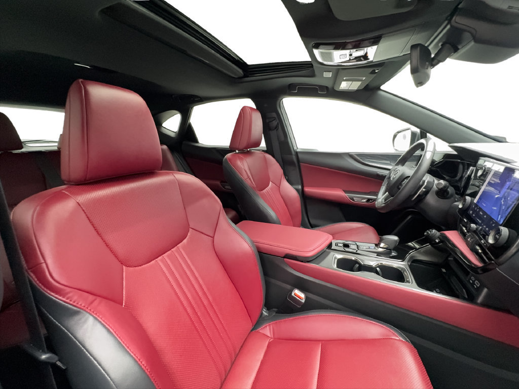 Used 2025 Lexus NX 250 FWD w/ Premium Package image 34