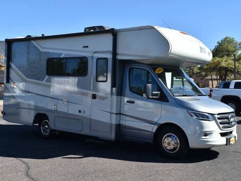 Used 2022 Mercedes-Benz Sprinter 3500 image 8