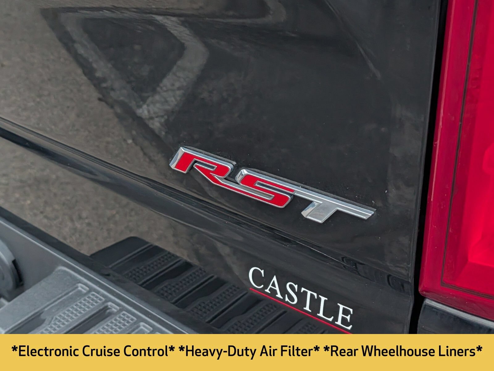 Used 2024 Chevrolet Silverado 1500 RST AWD/4WD image 22