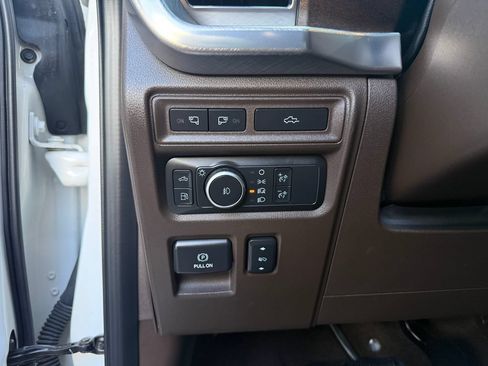 Used 2022 Ford F150 King Ranch w/ Equipment Group 601A High AWD/4WD image 24