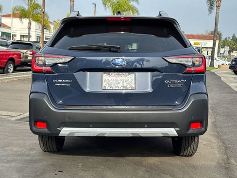 Certified 2025 Subaru Outback Touring w/ Popular Package #2 image 9
