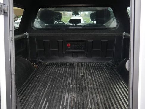 Used 2017 RAM 1500 Express AWD/4WD image 9