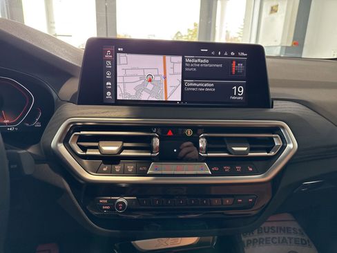 Certified 2024 BMW X3 xDrive30i w/ Convenience Package image 21