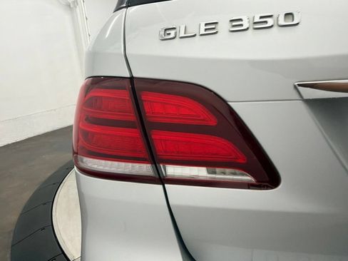 Used 2018 Mercedes-Benz GLE 350 image 11