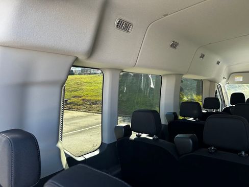 New 2025 Ford Transit 350 XL image 33