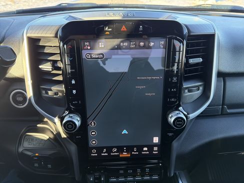 Used 2025 RAM 3500 Big Horn image 7