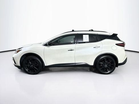 Used 2023 Nissan Murano SV w/ SV Midnight Edition Package FWD image 4