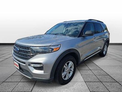 Certified 2023 Ford Explorer XLT w/ Equipment Group 202A