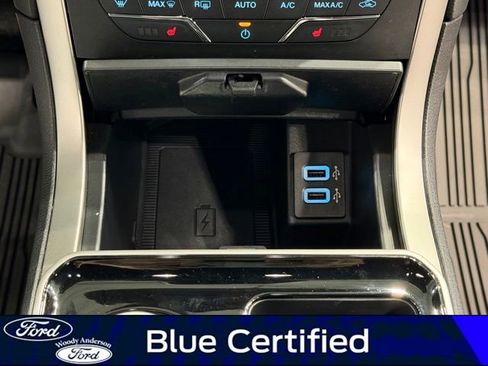 Certified 2020 Ford Edge ST-Line image 18