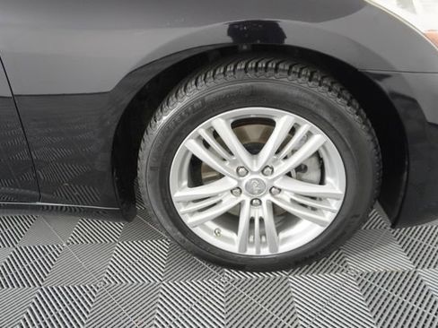 Used 2013 INFINITI G37 Journey image 15