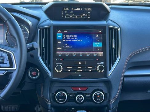 Certified 2022 Subaru Crosstrek 2.5i Limited w/ Moonroof Package 2 image 21