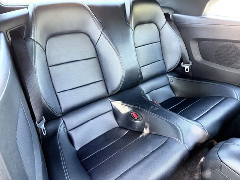 Used 2015 Ford Mustang GT Premium image 39