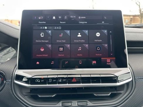 New 2026 Jeep Compass Latitude image 38