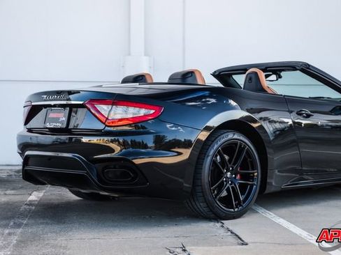 Used 2018 Maserati GranTurismo Sport image 49