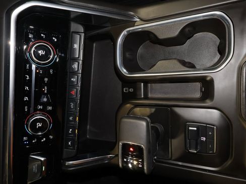 Used 2024 GMC Sierra 1500 Denali Ultimate AWD/4WD image 17