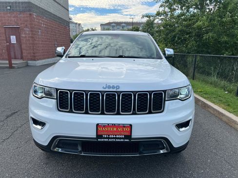 Used 2020 Jeep Grand Cherokee Limited AWD/4WD image 2