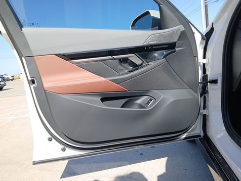 New 2026 BMW 530i 530i w/ M Sport Package image 19