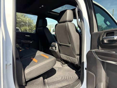 Used 2022 GMC Sierra 2500 AT4 w/ AT4 Premium Plus Package image 36