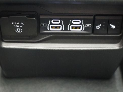 Used 2024 Jeep Grand Cherokee Limited 4xe image 12