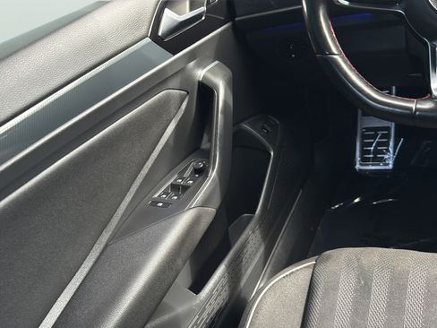 Used 2020 Volkswagen Jetta GLI FWD image 19