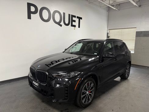 Used 2024 BMW X5 xDrive40i w/ M Sport Package AWD/4WD image 2