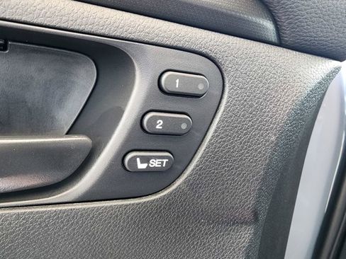 Used 2025 Honda Ridgeline TrailSport image 16