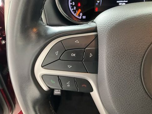 Used 2022 Jeep Grand Cherokee Limited w/ Tech Group image 11