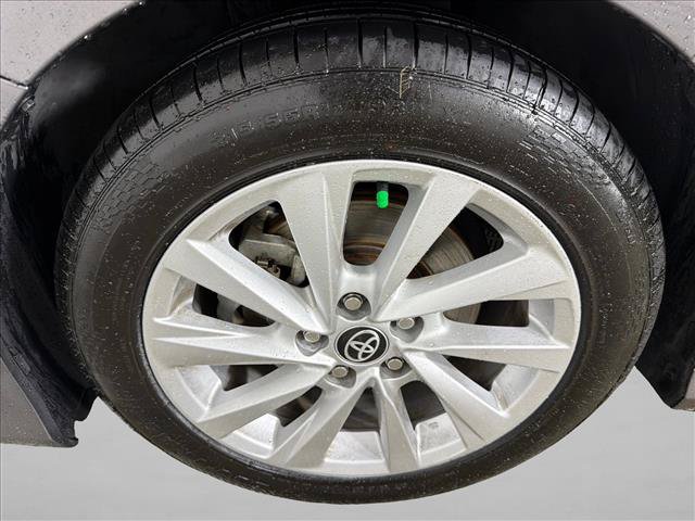 Used 2024 Toyota Camry LE FWD image 11